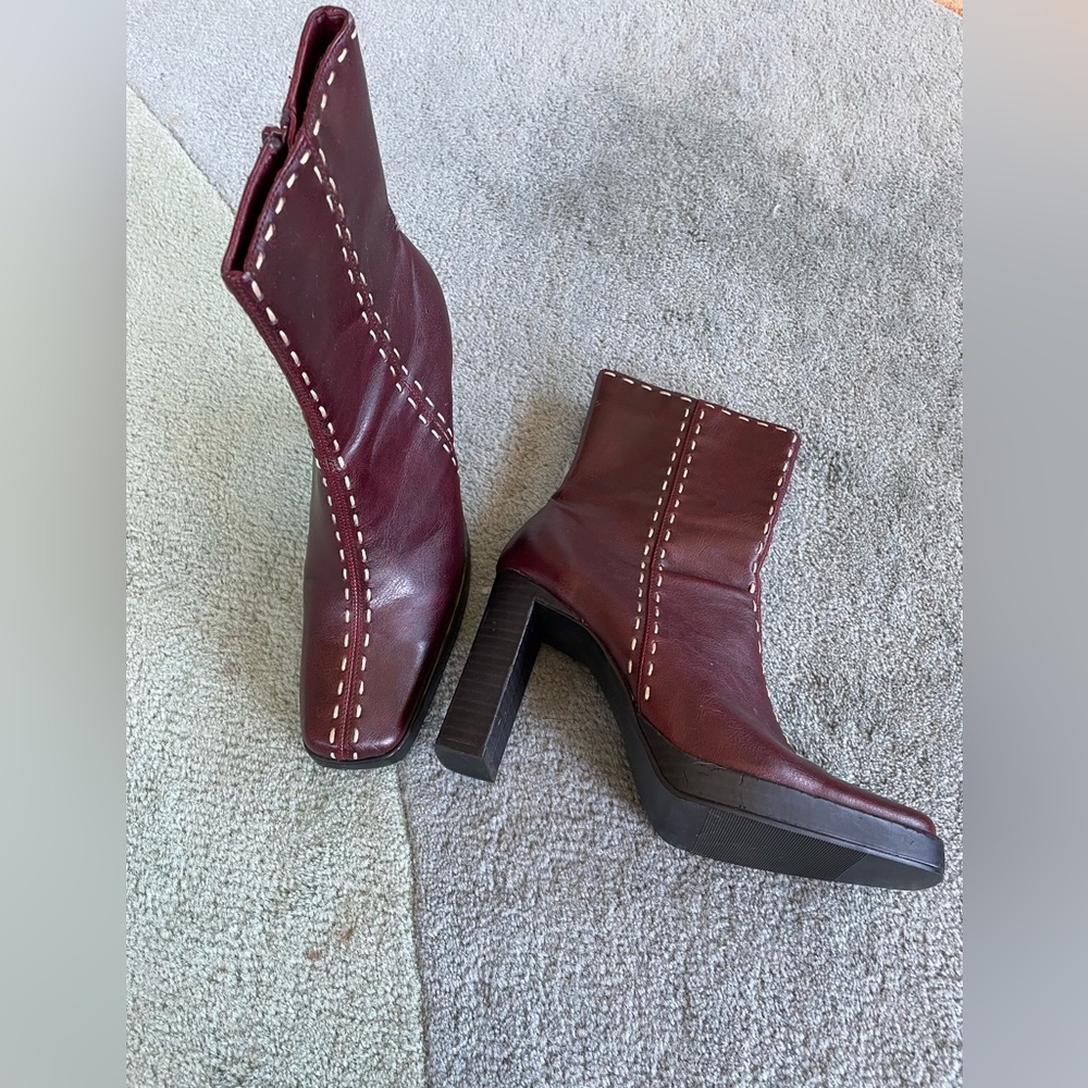 Vintage LEI red boots